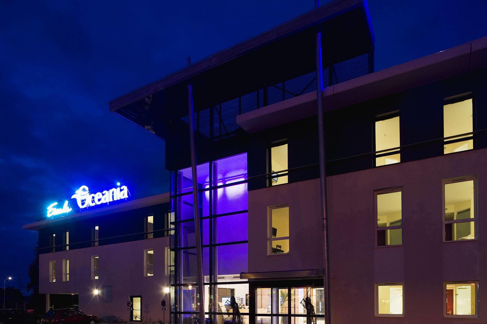 Escale Oceania Rennes Cap Malo La Meziere Exterior foto